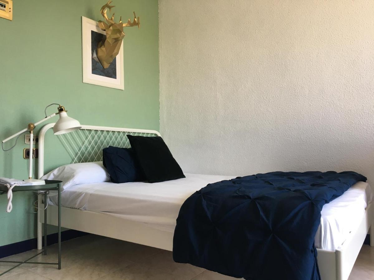 Hotel Venta El Puerto Banos y Mendigo Bagian luar foto